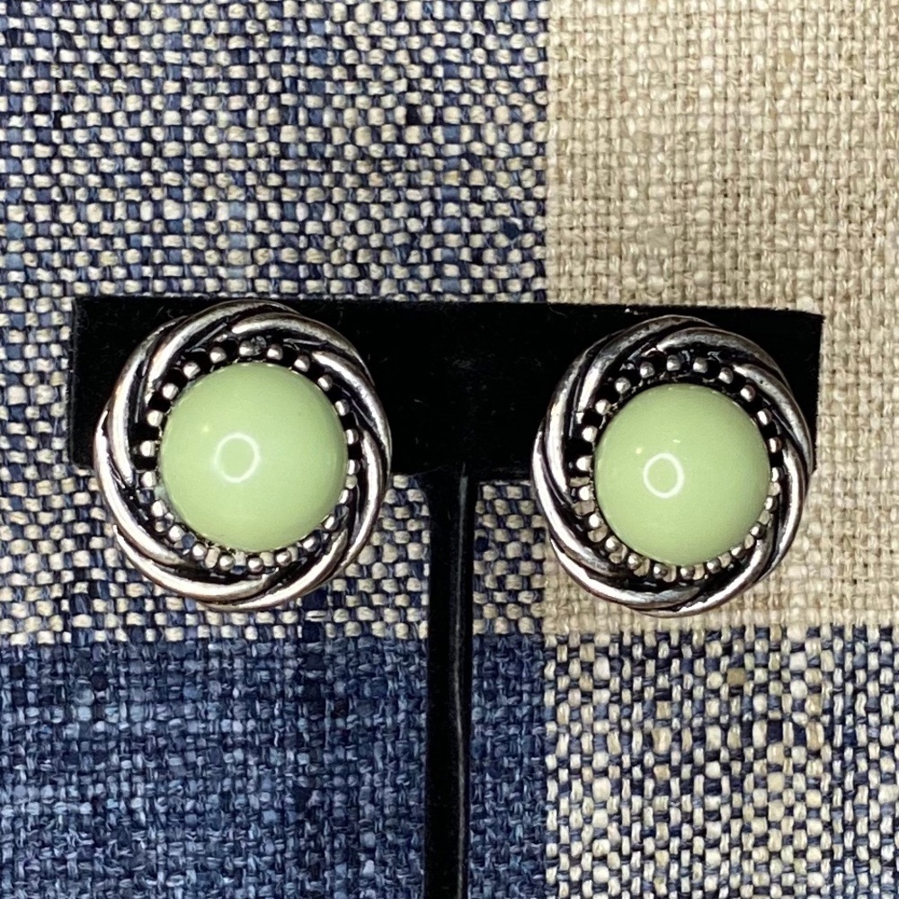Vintage Silver Tone & Green Clip On Earrings